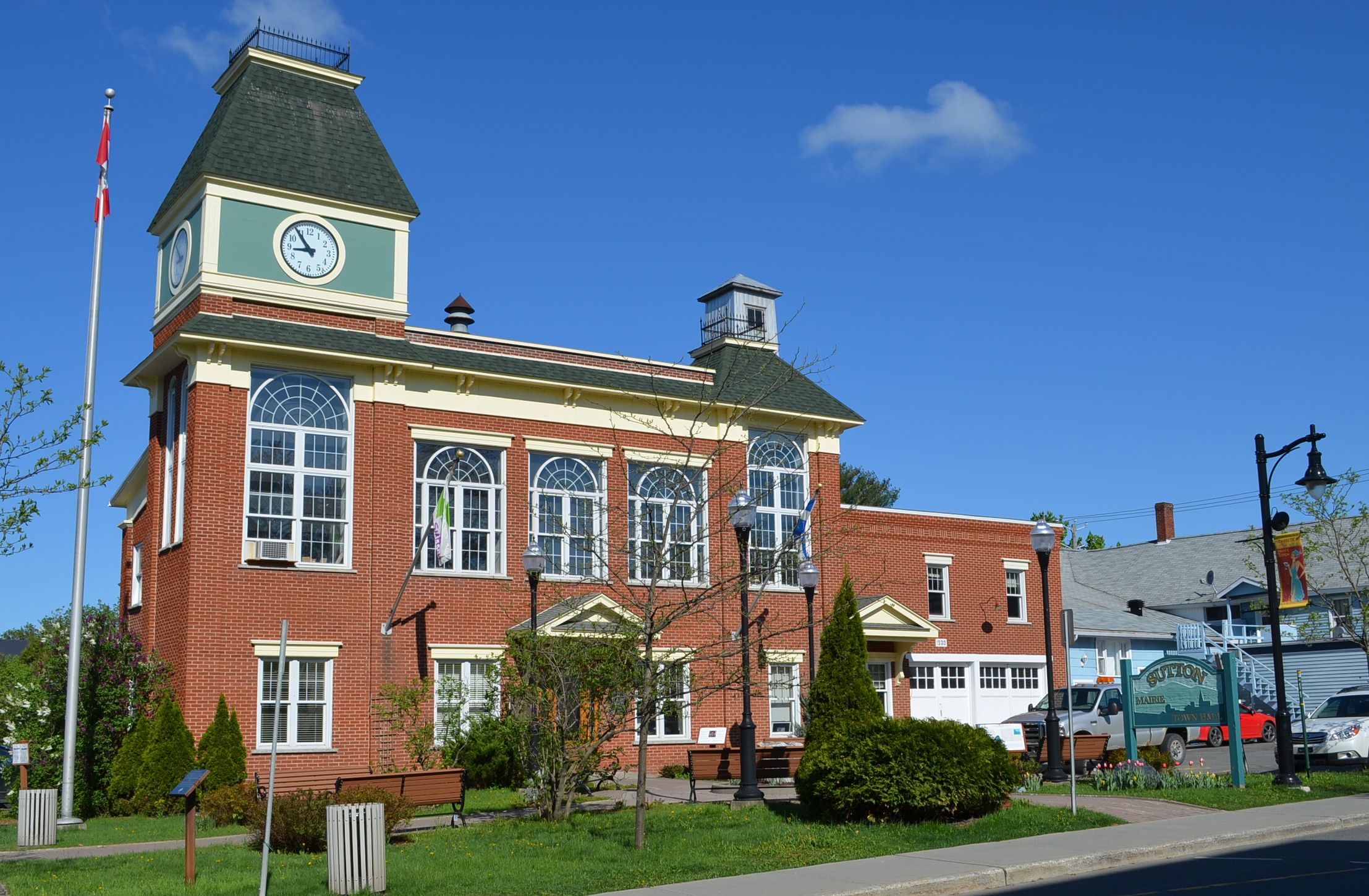 HOMES FOR SALE IN BRADFORD, ON