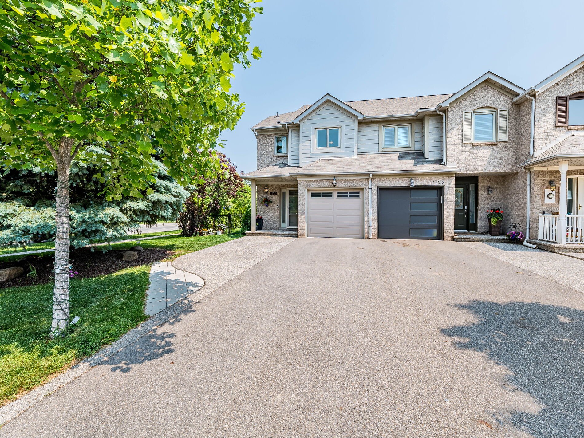 1126 WESTVIEW Terr, 
