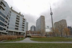 401 Queens Quay