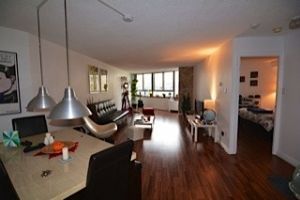 250 Queens Quay