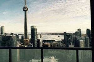 101 Peter St #3906 St