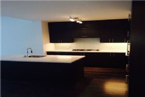 29 Queens Quay Ave