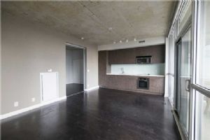 478 King St
