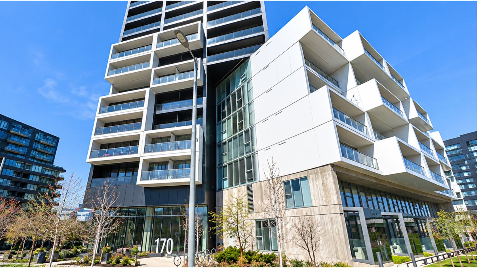 170 Bayview Avenue Toronto - River City Phase 3 RC3