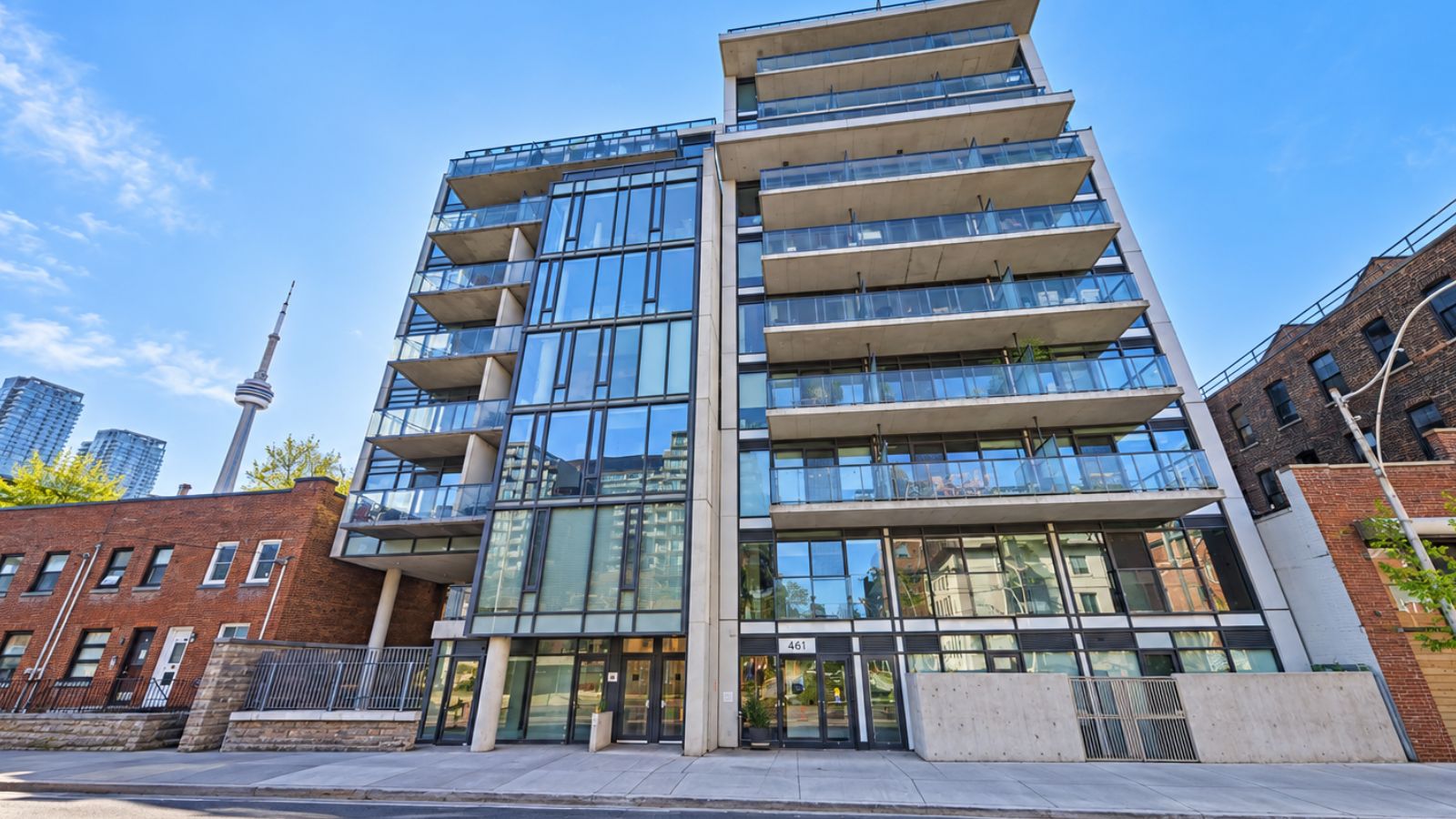 461 Adelaide Street West Toronto - Fashion House Lofts