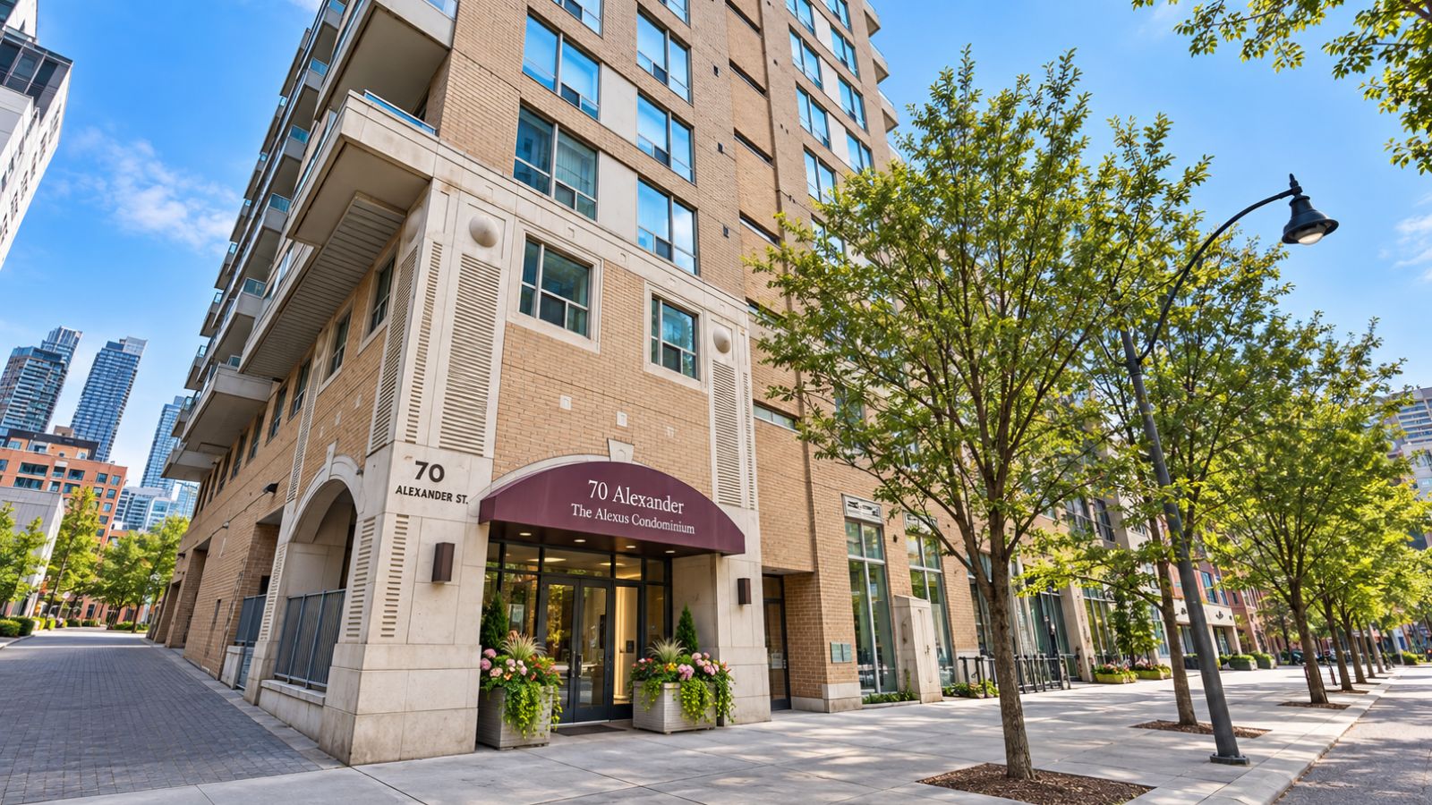 70 Alexander Street Toronto - The Alexus Condominium