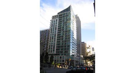 1121 Bay St