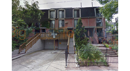 390 George St
