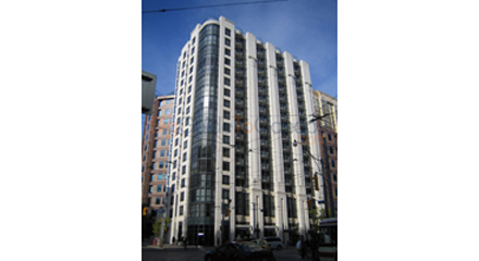 801 Bay St