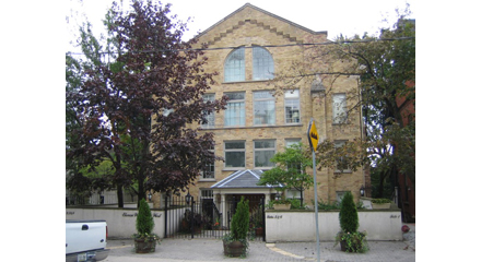 11 Woodlawn Ave