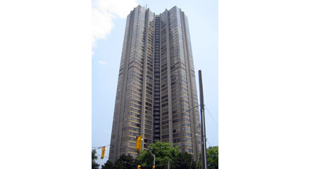 2045 Lake Shore Blvd W