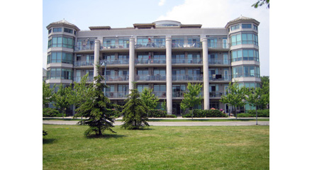 88 & 80 Palace Pier Crt