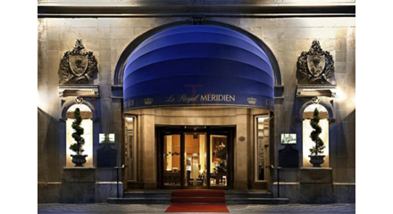 37 King St E
