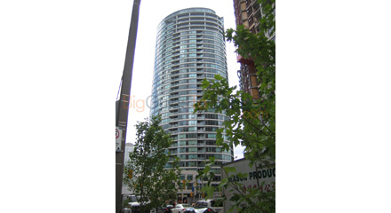 361 & 373 Front St W