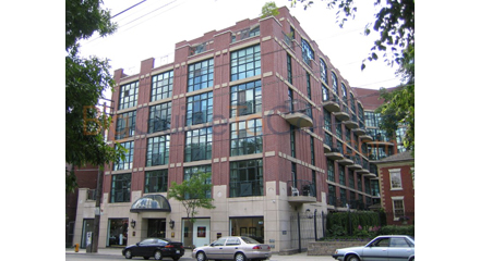 901 Queen St W