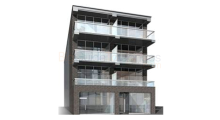 747 Queen St E