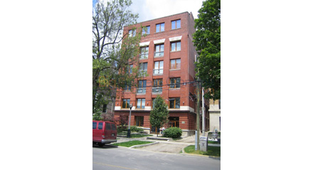 468 Wellington St W