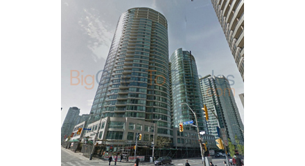 381 & 397 Front St W