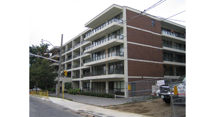 235 St Clair Ave W