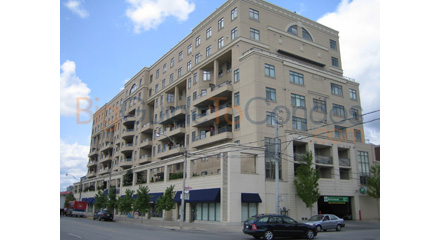 550 Front St W