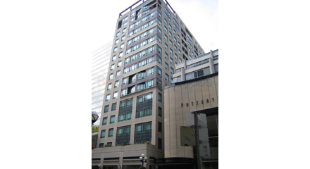 102 Bloor St W