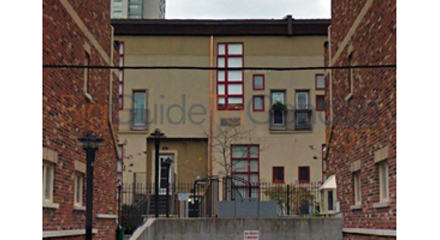 21 Earl St