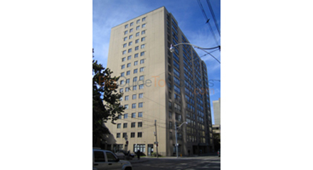 77 Carlton St
