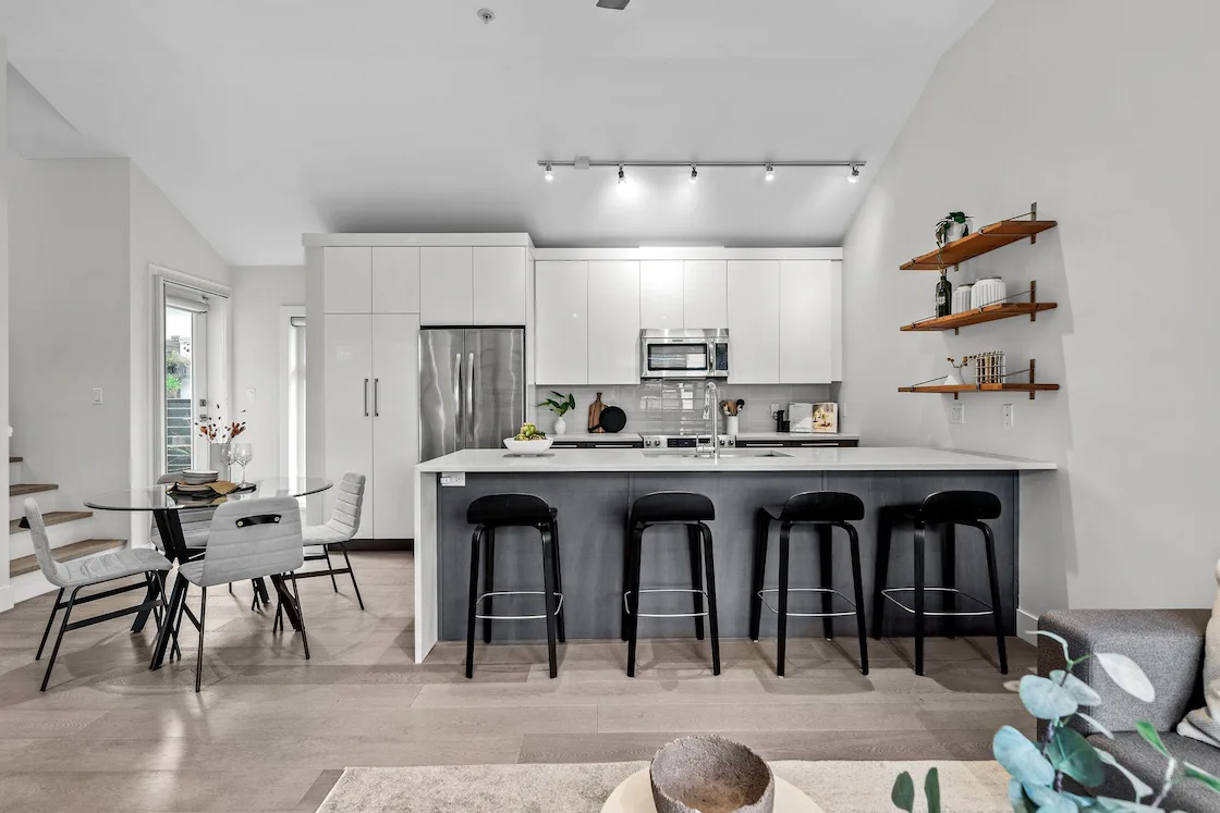 Felix Hunter | 1681 Kitchener Street