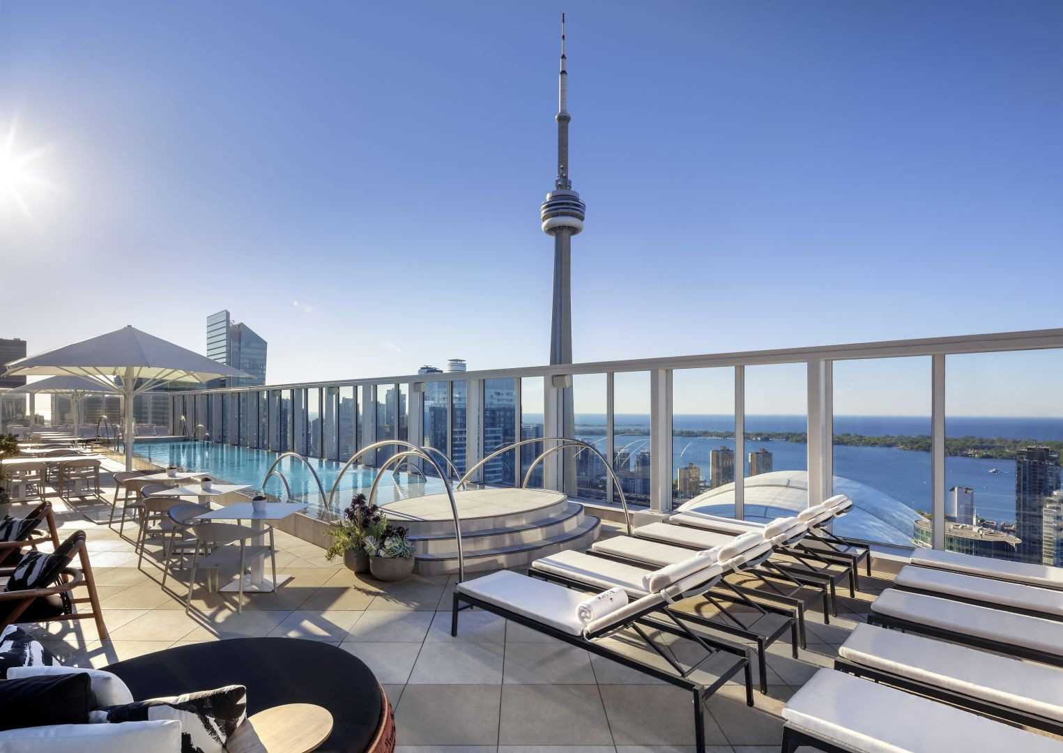 88 Blue Jays Way #3509