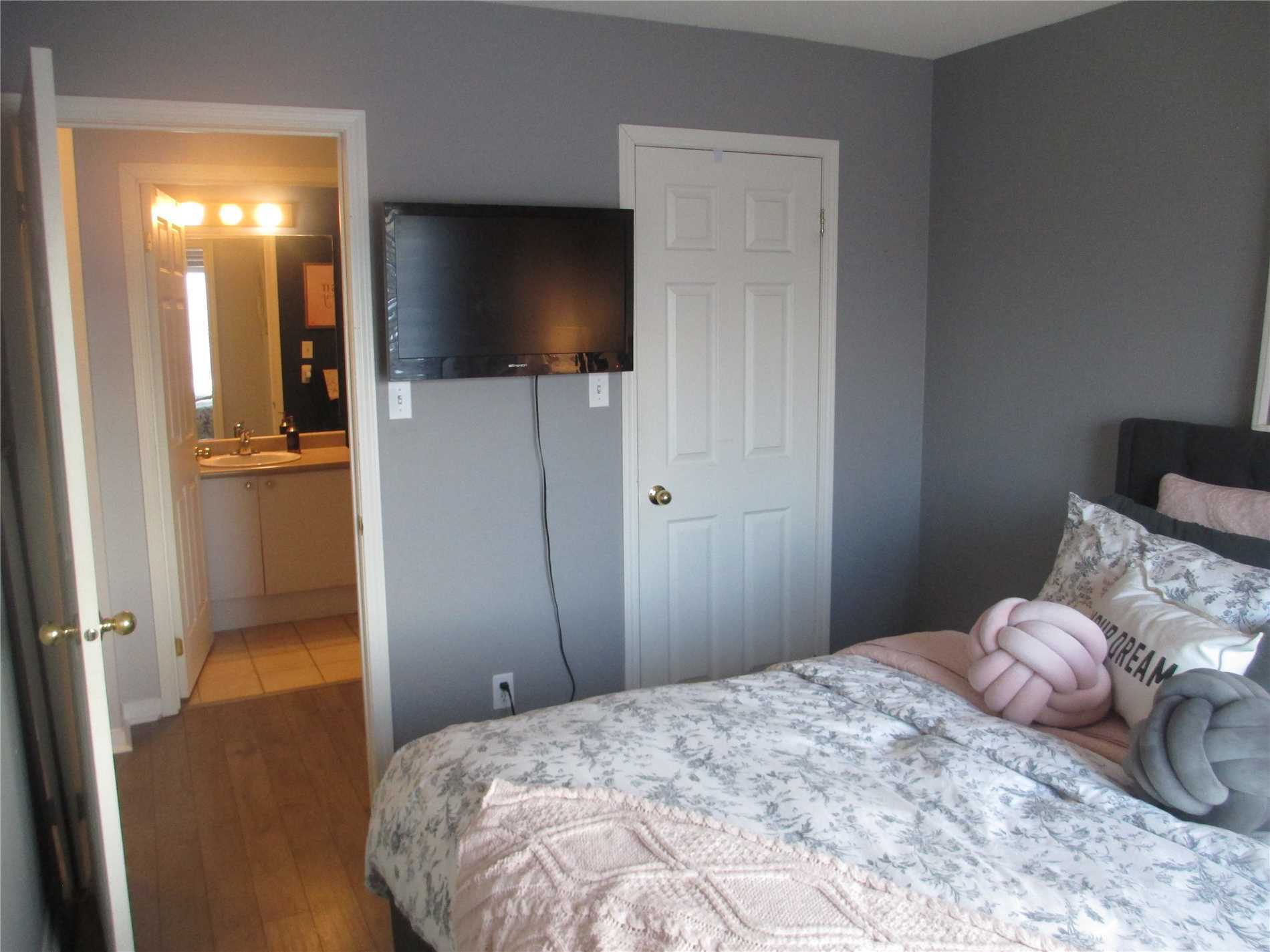 90 Aspen Springs Dr, #207