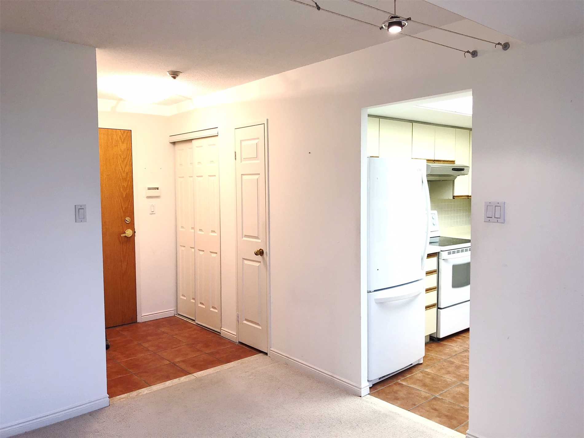 14924 Yonge St, #305