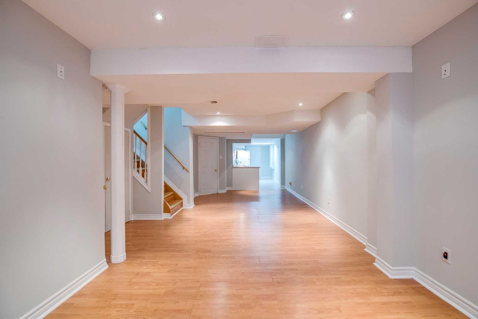 81 Village Vista Way