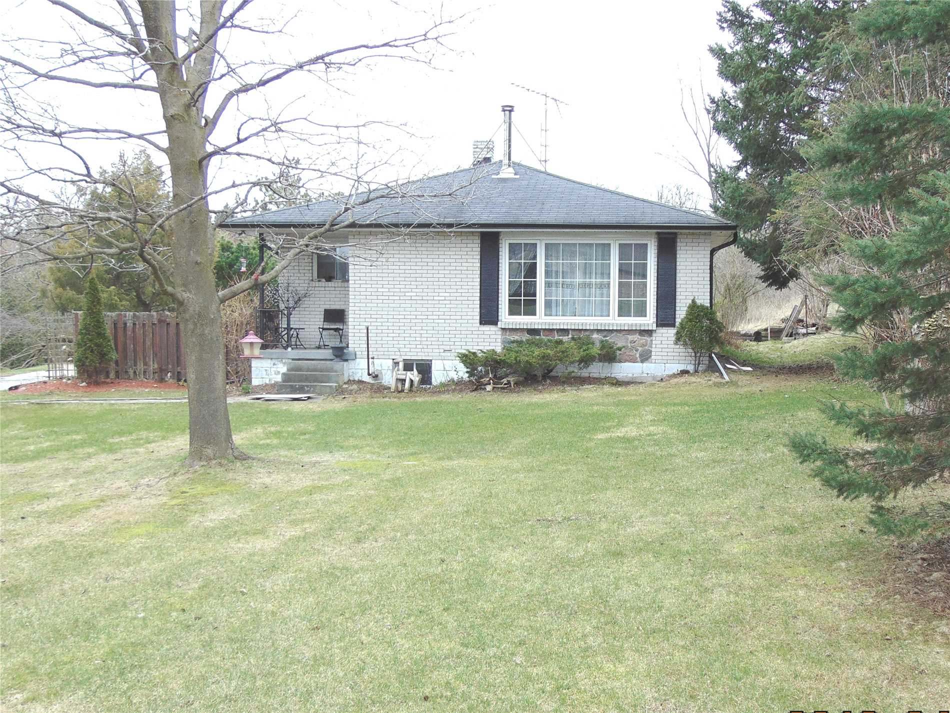 6453 Aurora Rd