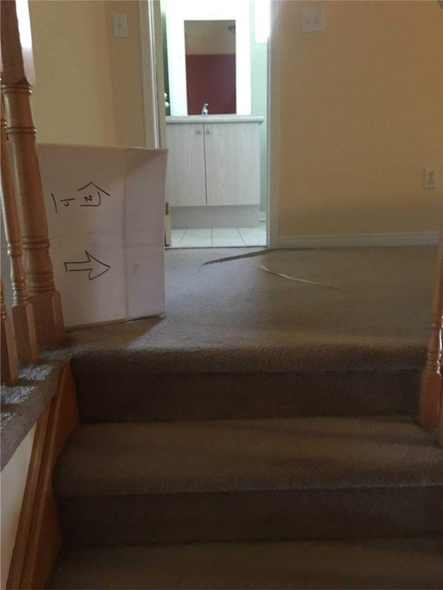 1156 Prestonwood Cres