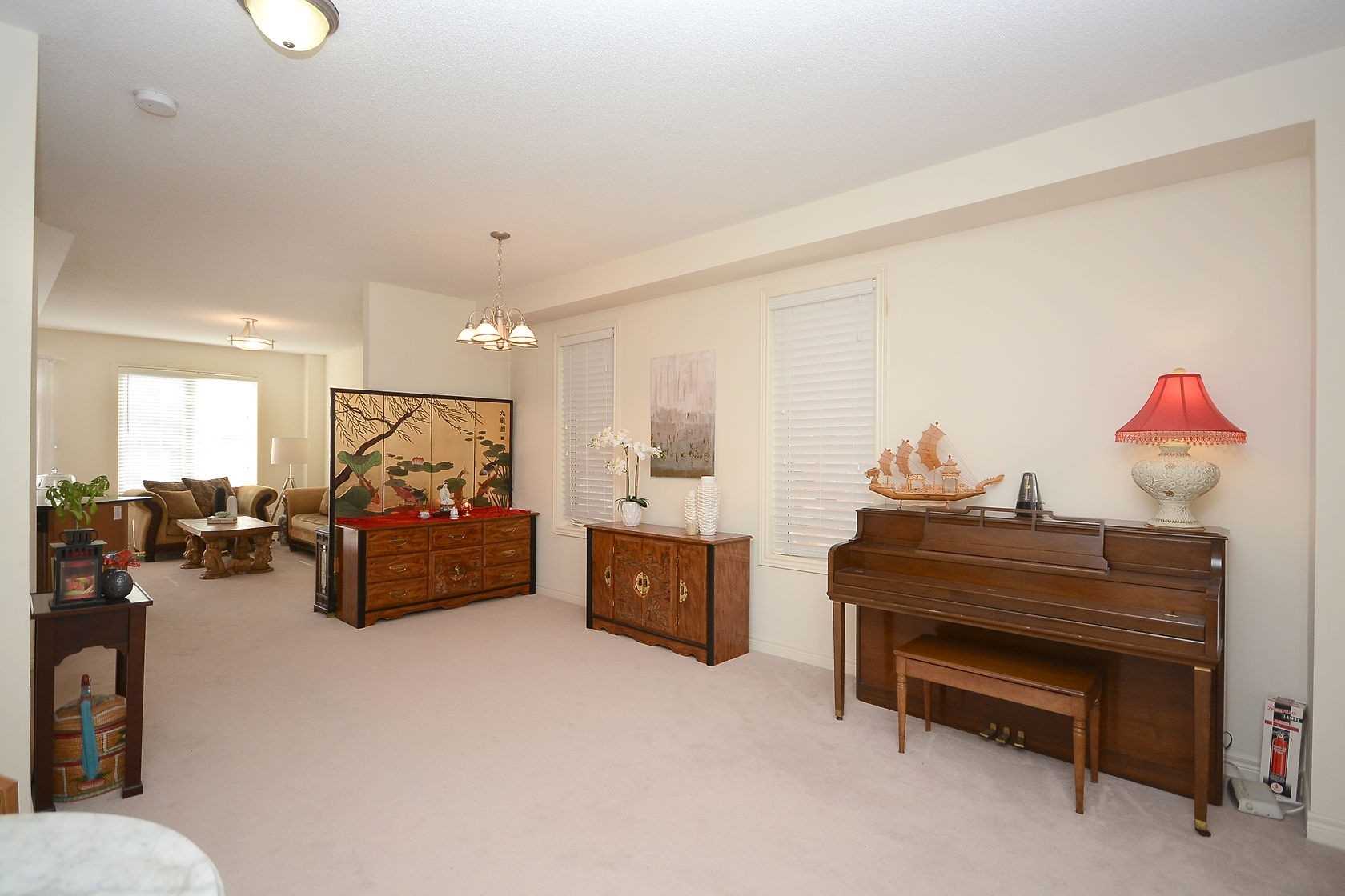 Listing W4389453 - Large Photo # 5