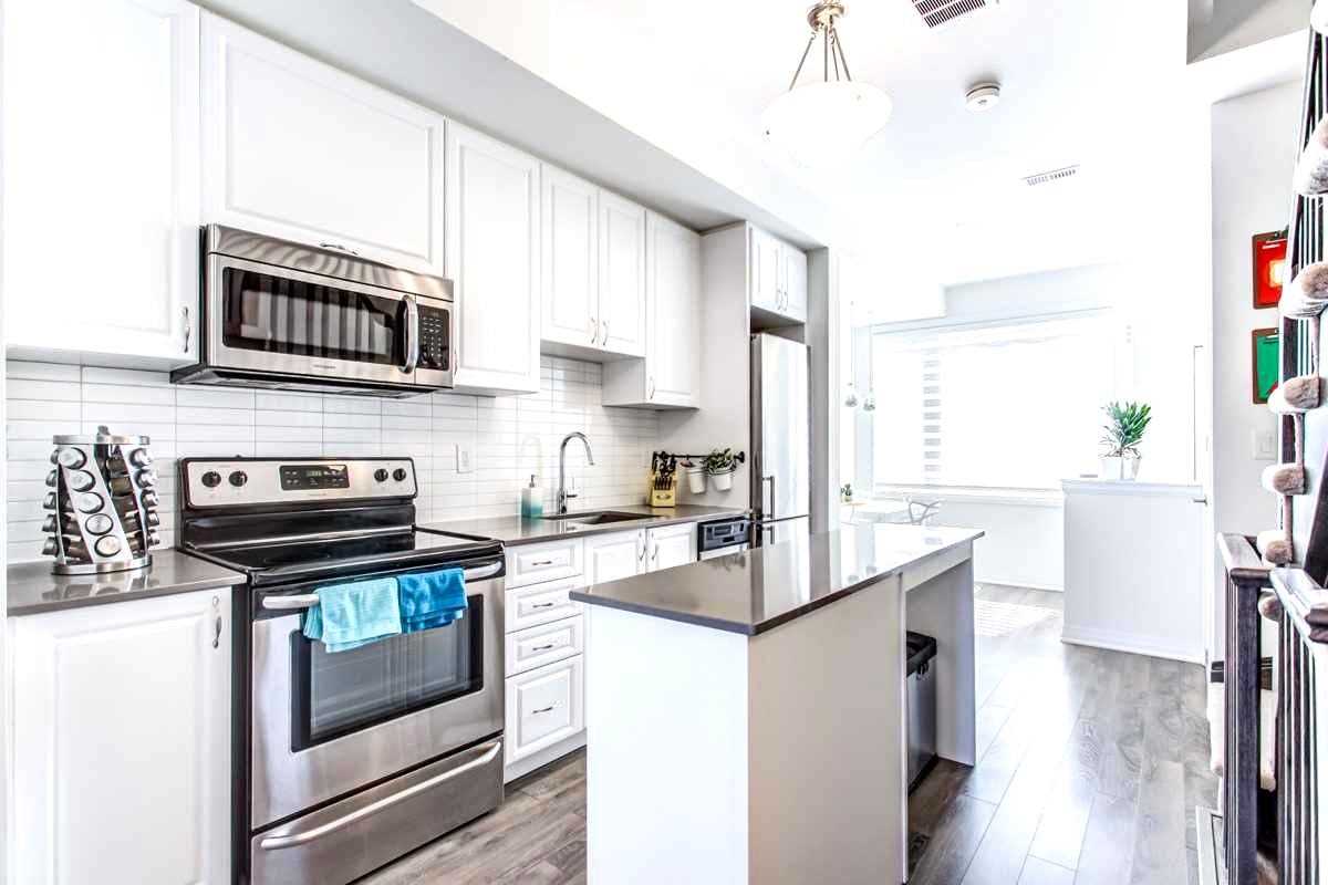 120 Frederick Tisdale Dr, #6