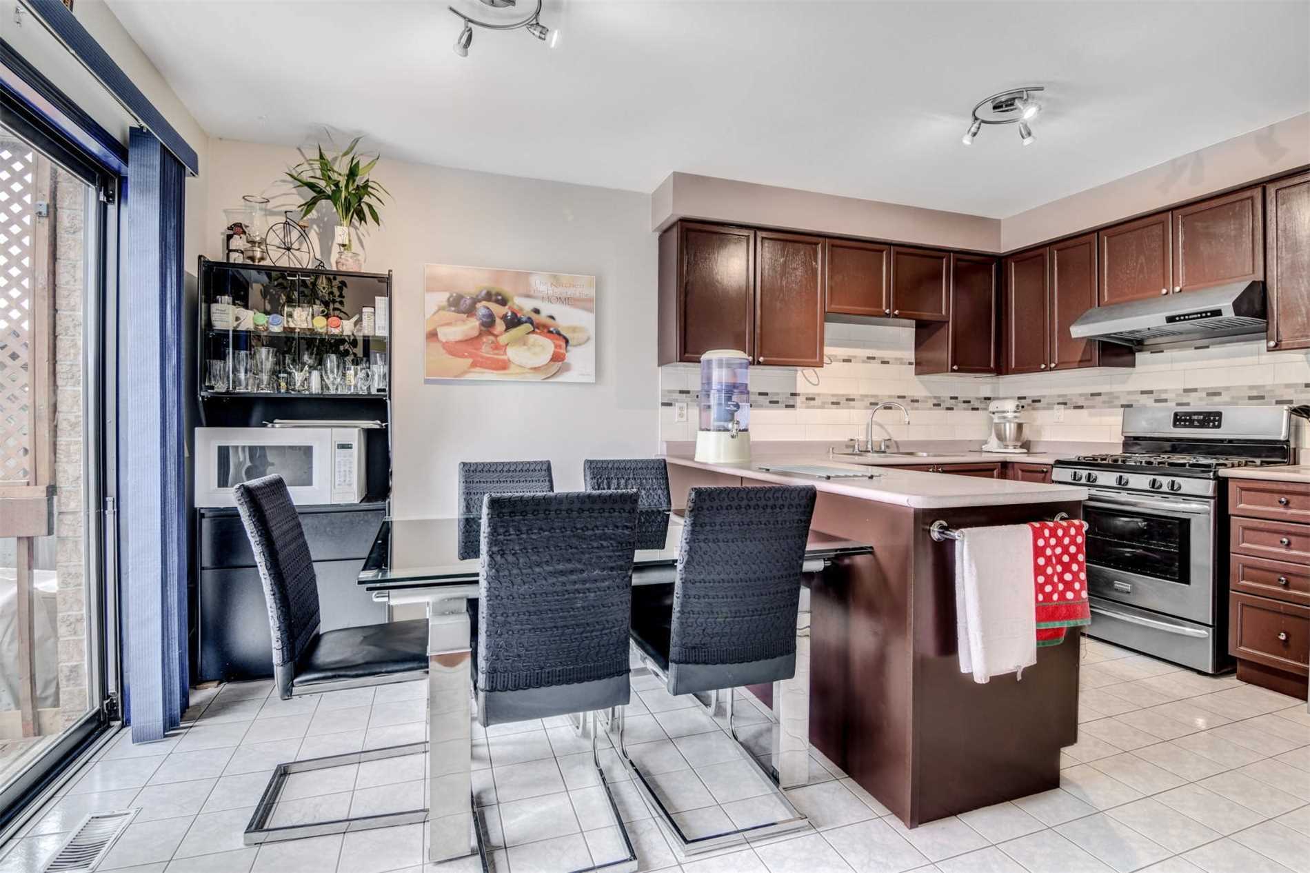 127 Springview Dr