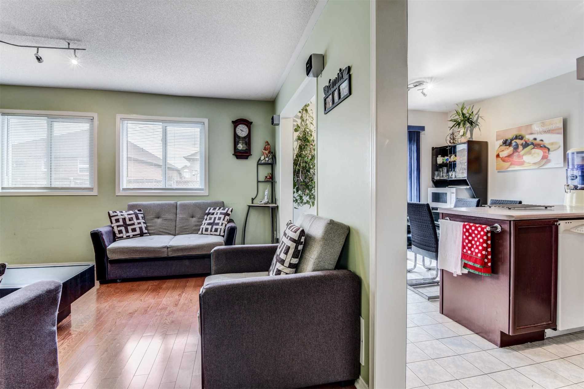 127 Springview Dr