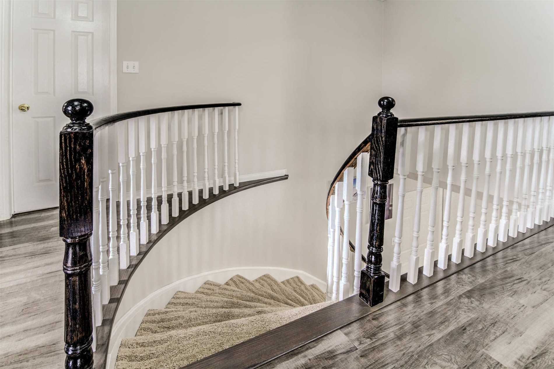 127 Springview Dr