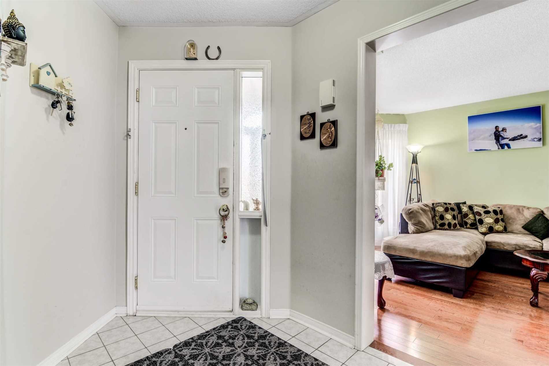 127 Springview Dr