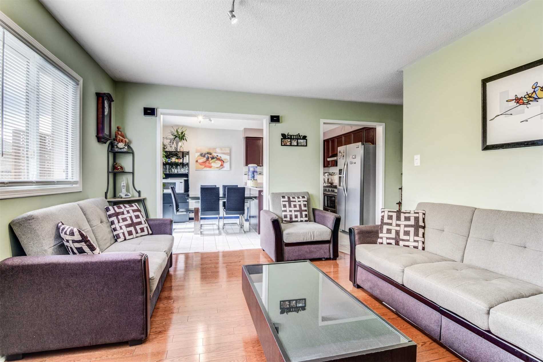 127 Springview Dr