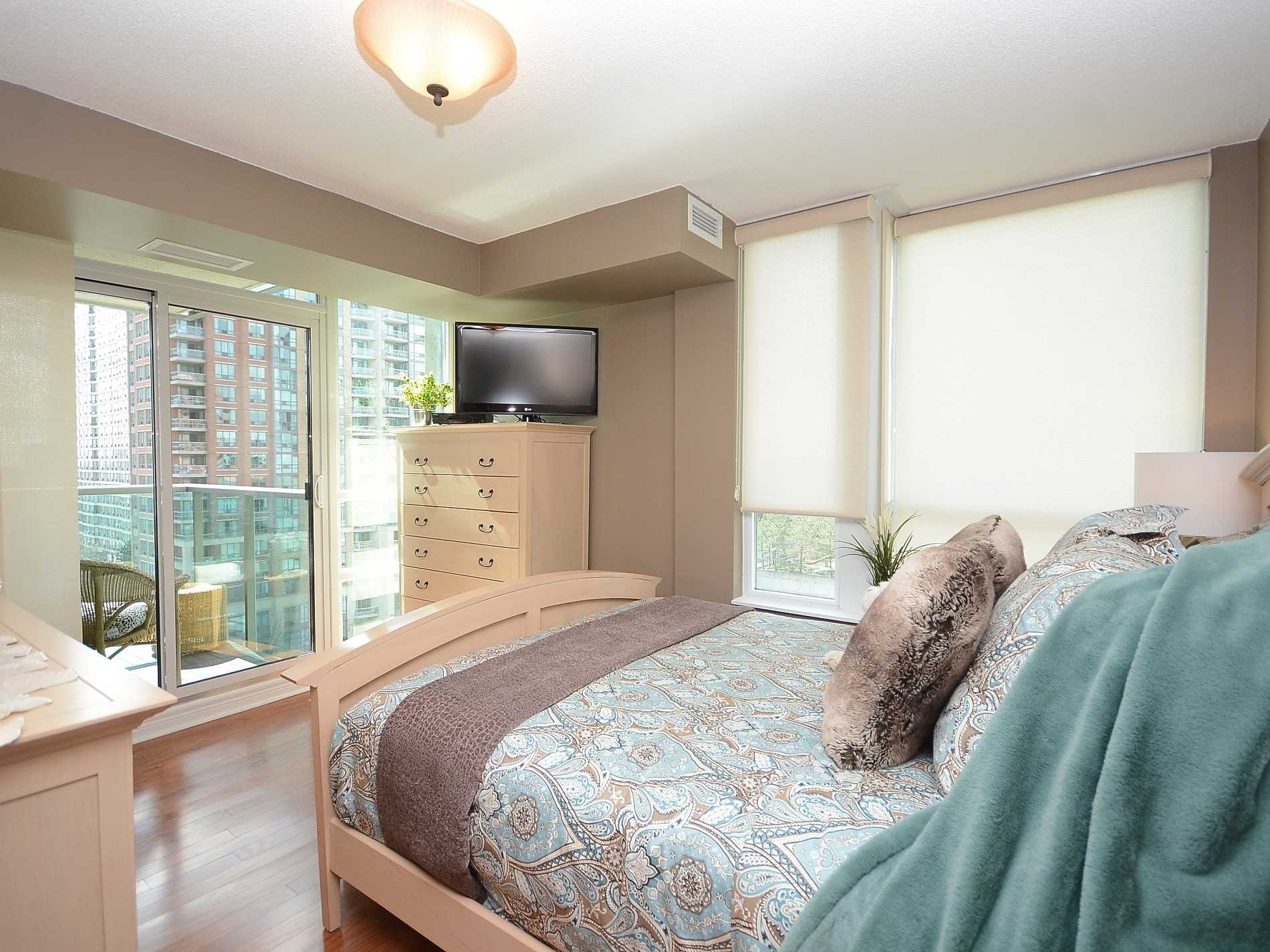 Listing W4410883 - Large Photo # 13