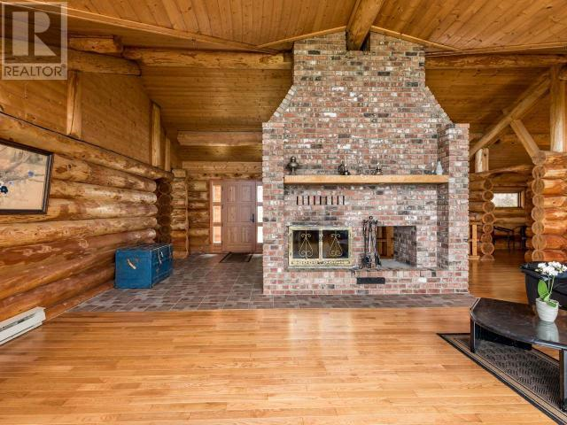 Listing 152840 - Large Photo # 4
