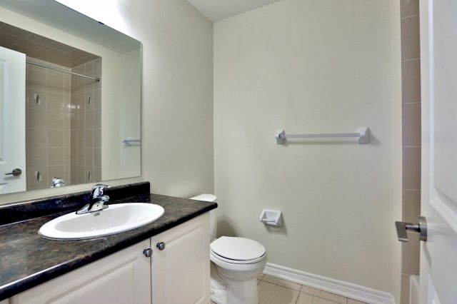 2339 Sawgrass Dr, #306