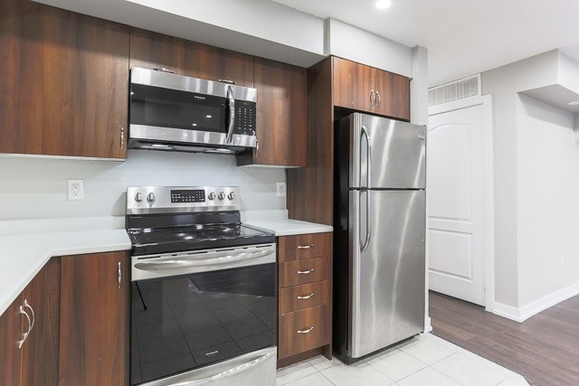 Listing W4334227 - Large Photo # 9