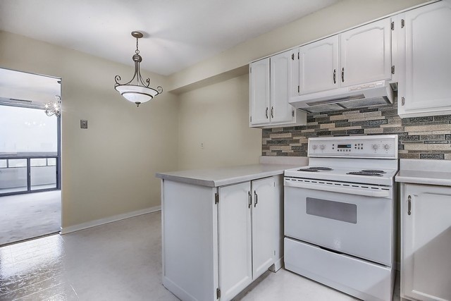 Listing N4353630 - Large Photo # 6