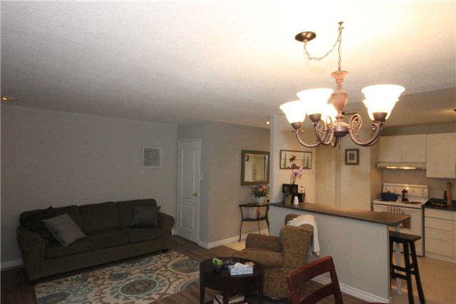 Listing W4128273 - Large Photo # 3
