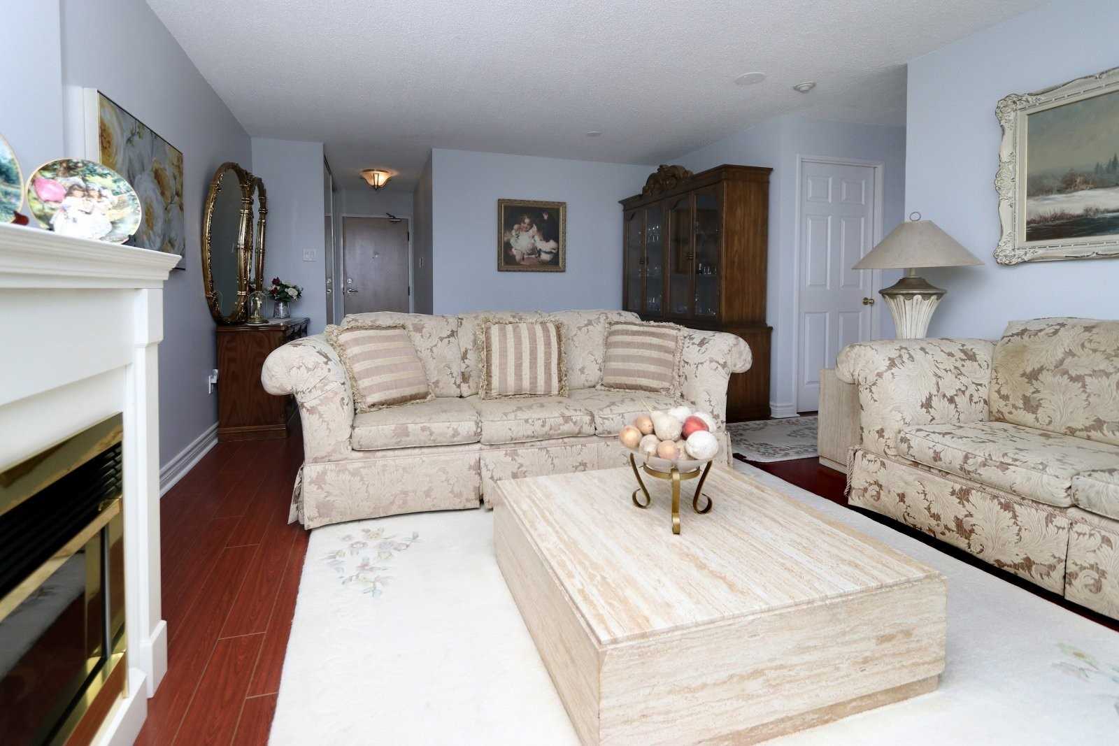 Listing W4595505 - Large Photo # 7