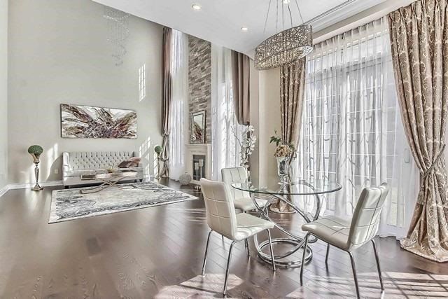 107 Queen Filomena Ave