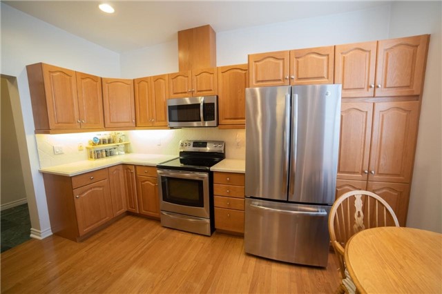 Listing C4296012 - Large Photo # 8